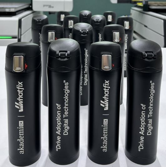 500 ml Muhafaza Kilit ve Otomatik Kapak Termos 615